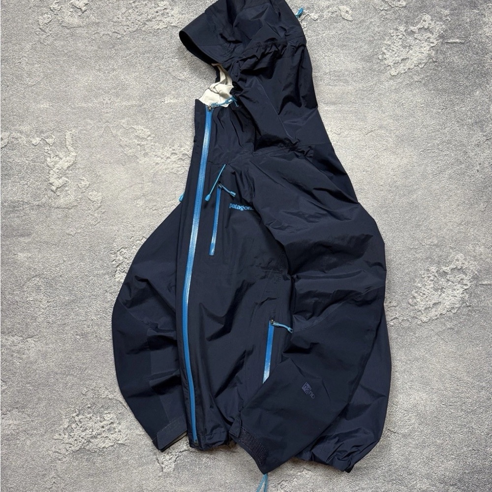 Patagonia torrent shell rain jacket